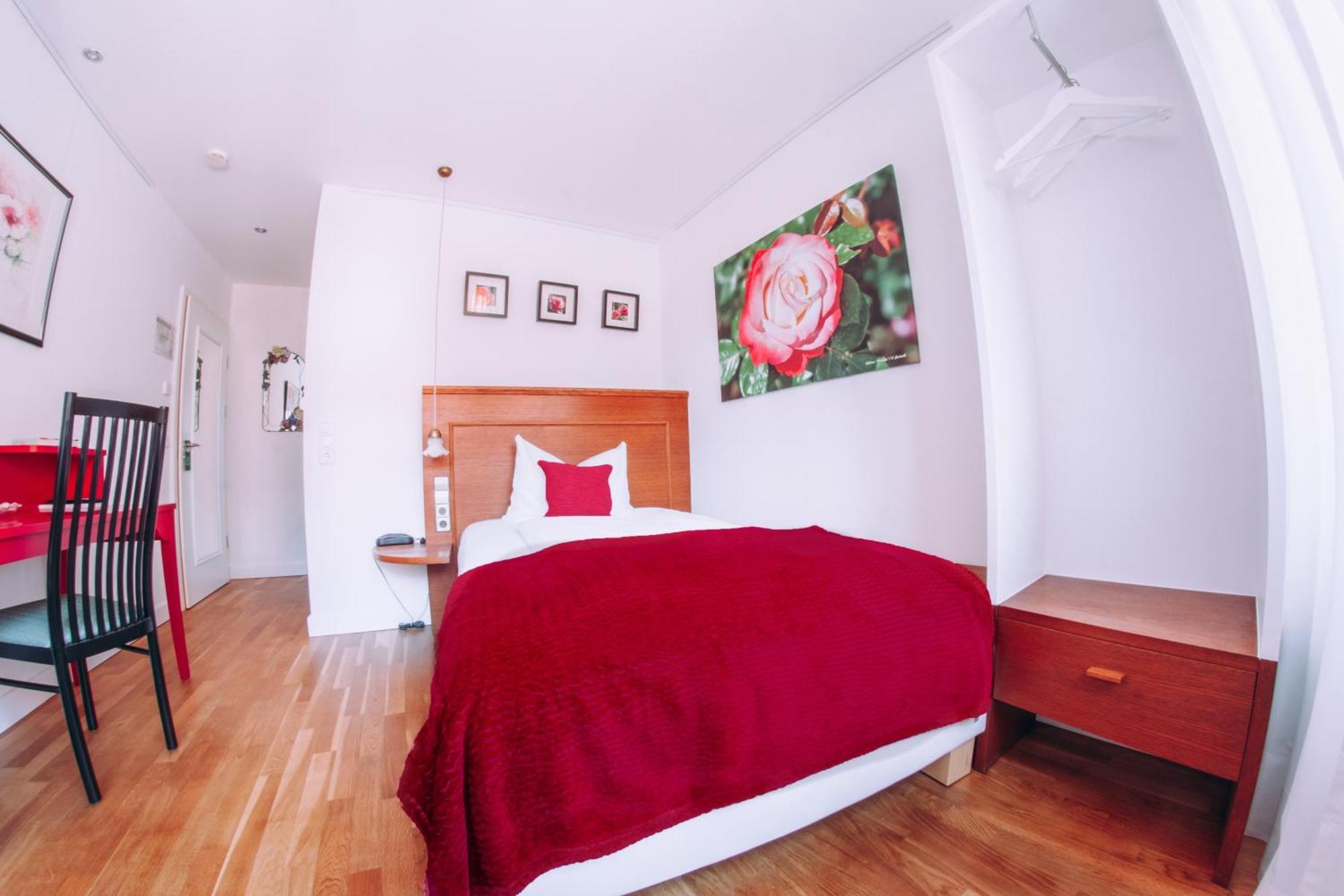 Hotel Zum Ochsen Oberstenfeld Zewnętrze zdjęcie